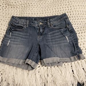 Jennifer Lopez Boyfriend Shorts